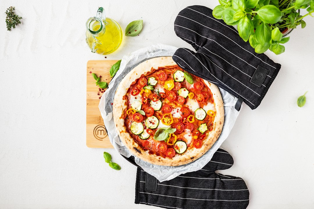US MasterChef Look Like A Pro Set Offer - Essential Collection Kitchenware