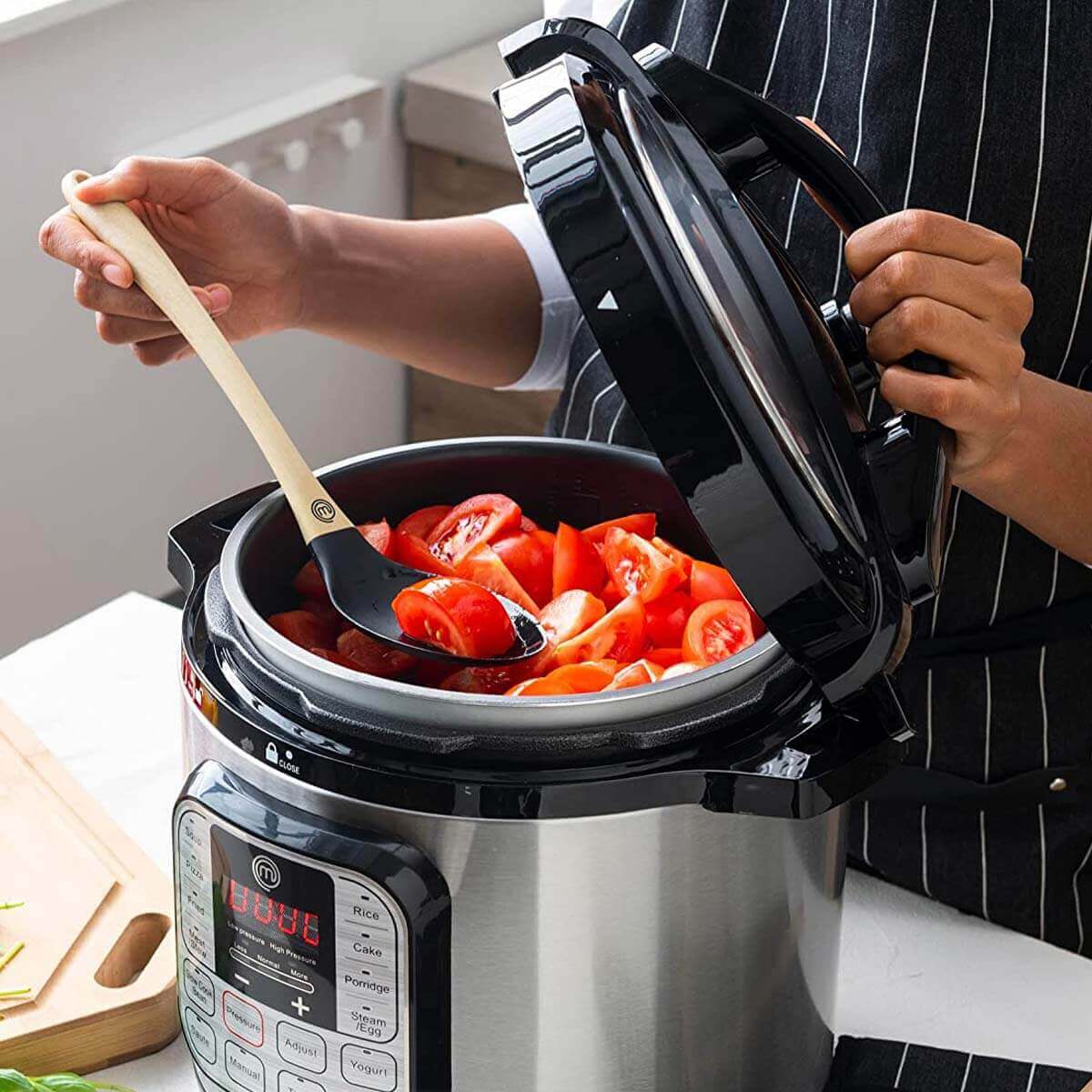 US MasterChef Multicooker Offer - Performance Collection Kitchenware